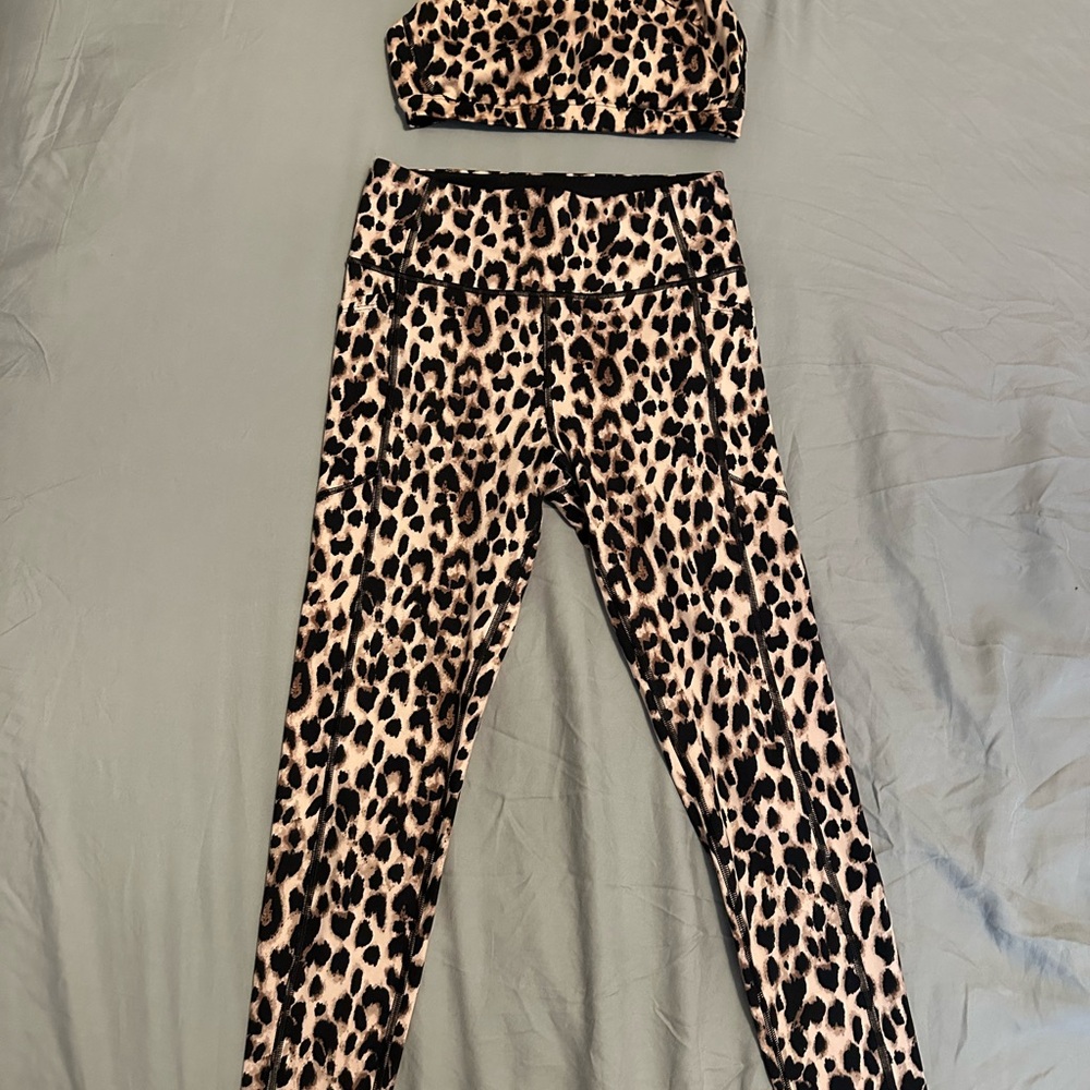 Victoria's Secret Brown and Black Leopard Print Leggings